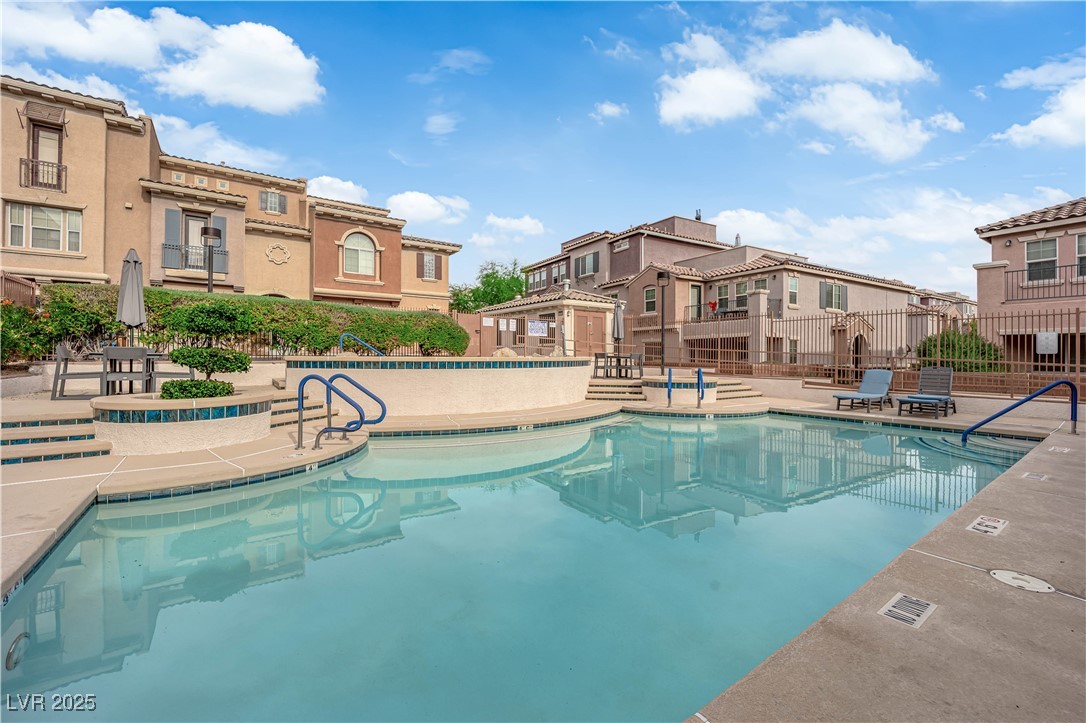 9956 Sable Point Street Las Vegas NV 89178
