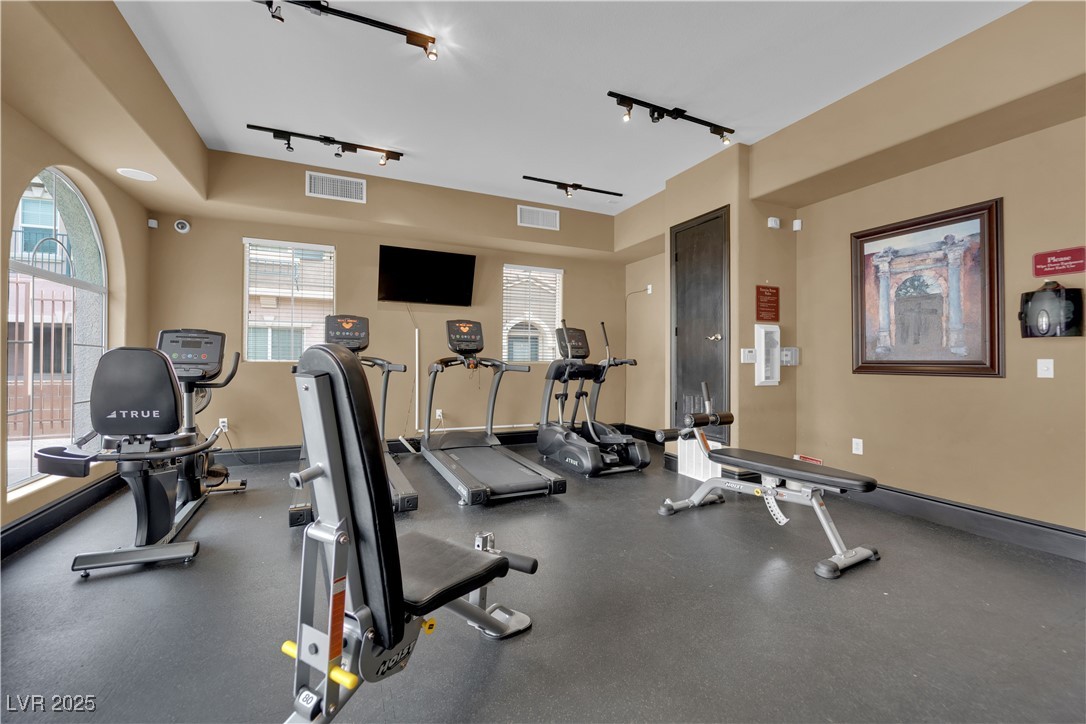 9956 Sable Point Street Las Vegas NV 89178