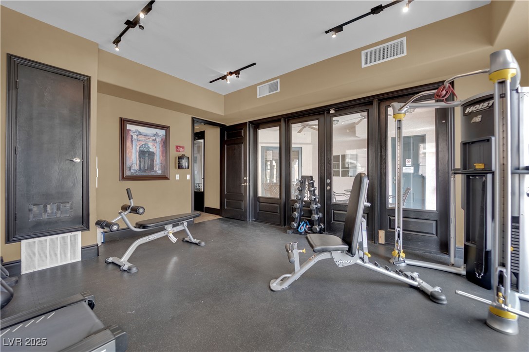 9956 Sable Point Street Las Vegas NV 89178