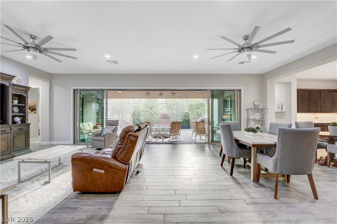 6709 Titanium Crest Street Las Vegas NV 89148