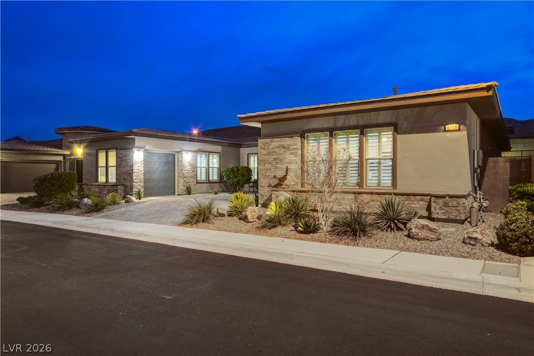 6709 Titanium Crest Street Las Vegas NV 89148
