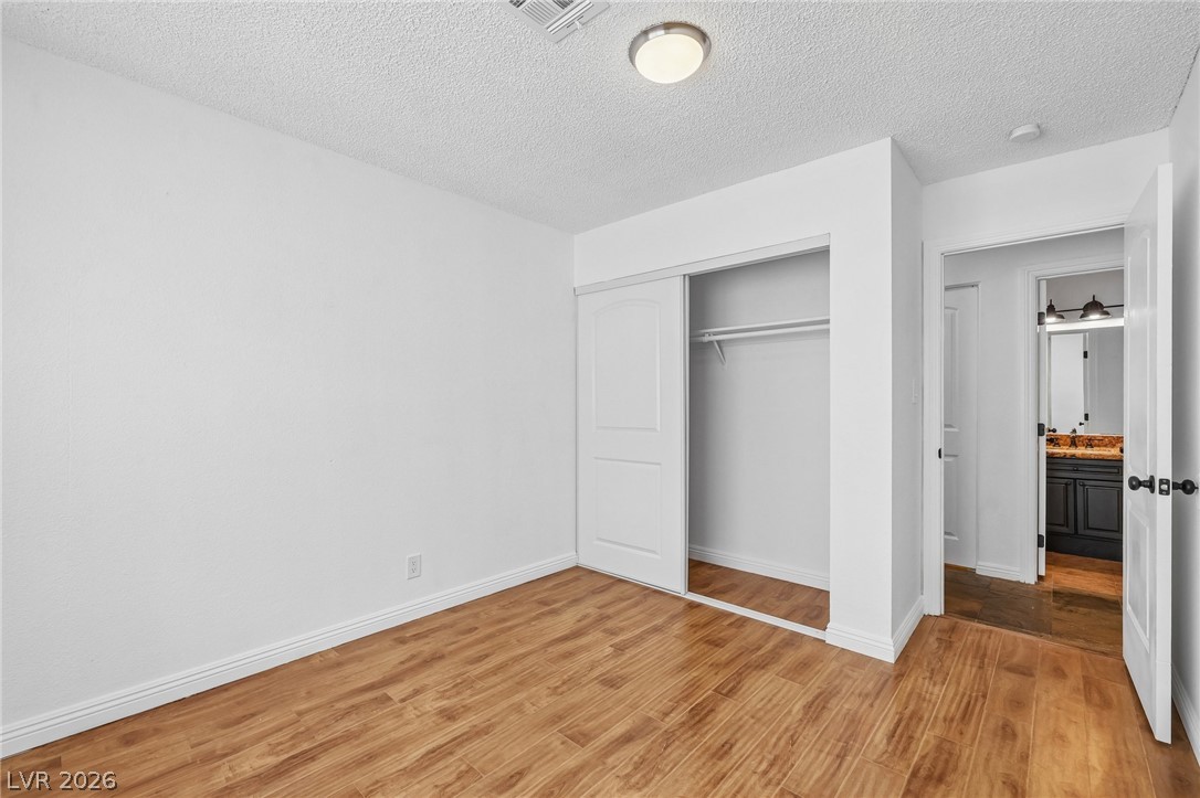 5829 Thor Drive Las Vegas NV 89103