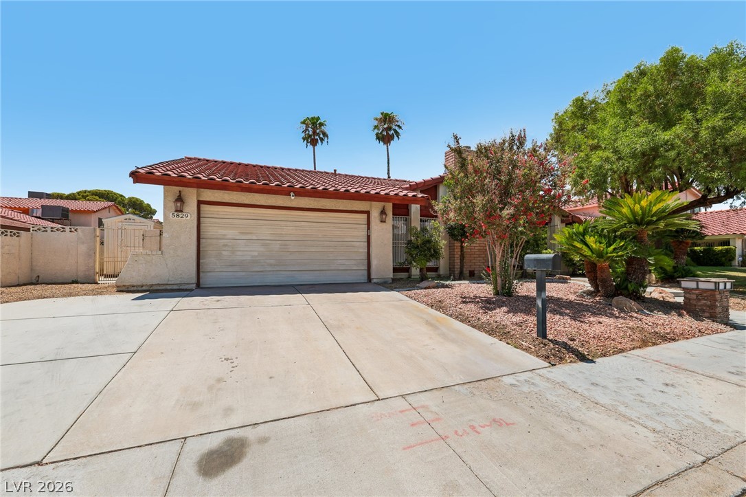 5829 Thor Drive Las Vegas NV 89103
