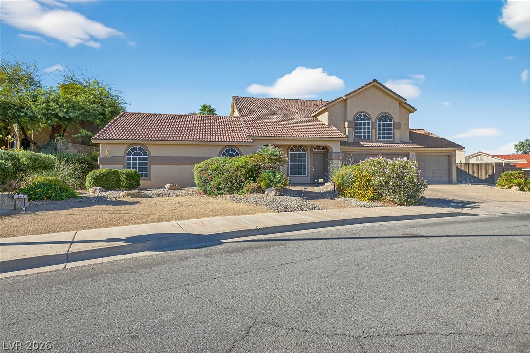 301 West Country Club Drive Henderson NV 89015