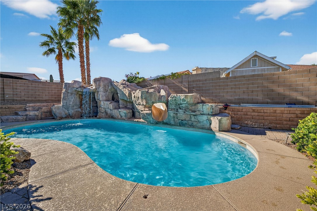 301 West Country Club Drive Henderson NV 89015