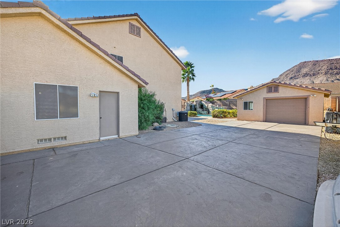 301 West Country Club Drive Henderson NV 89015