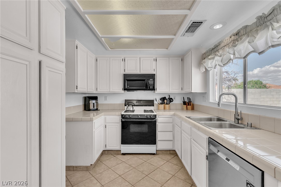 318 Bradford Drive Henderson NV 89074