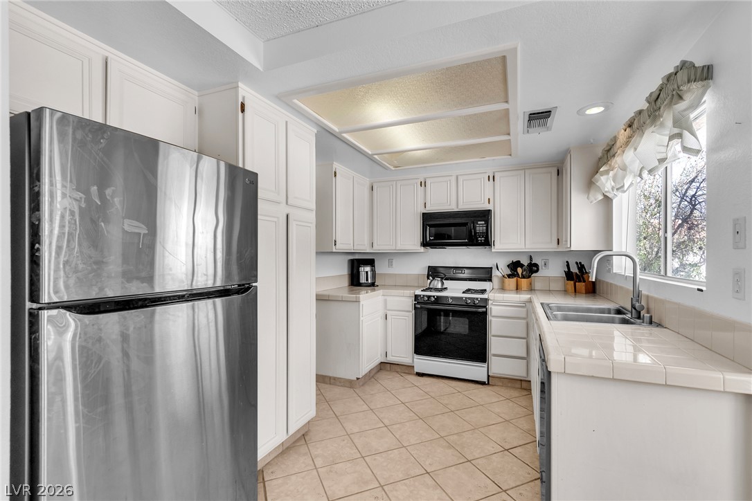318 Bradford Drive Henderson NV 89074