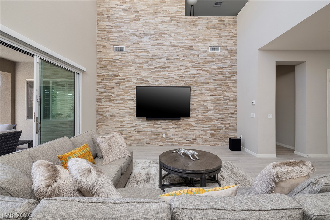 12 Hilltop Crest Street Henderson NV 89011