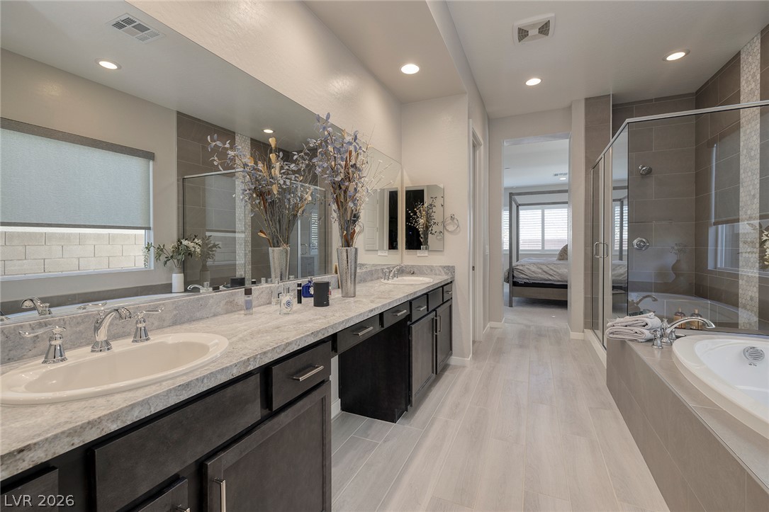 12 Hilltop Crest Street Henderson NV 89011