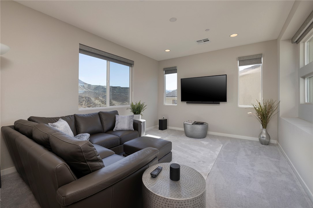 12 Hilltop Crest Street Henderson NV 89011