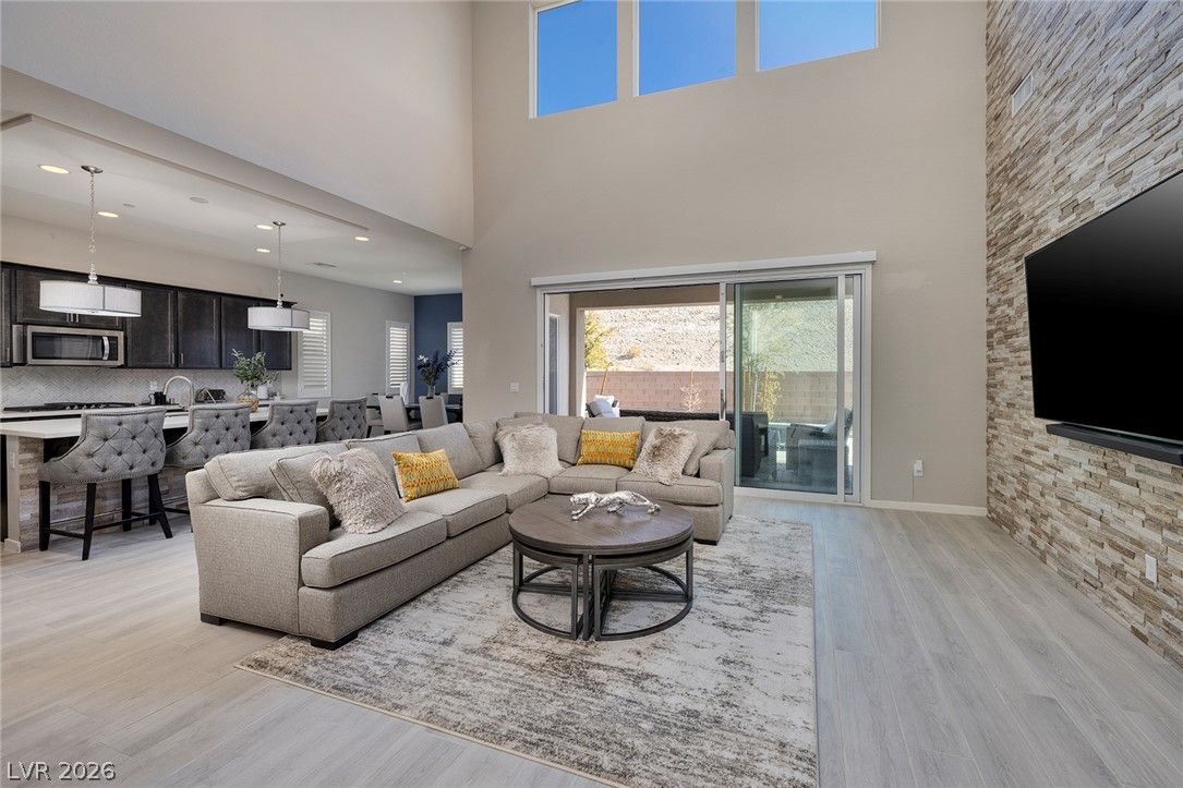 12 Hilltop Crest Street Henderson NV 89011