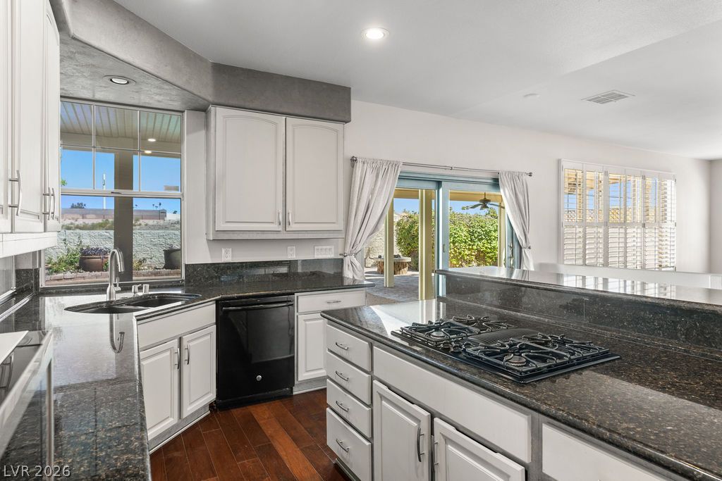2504 Hacker Drive Henderson NV 89074