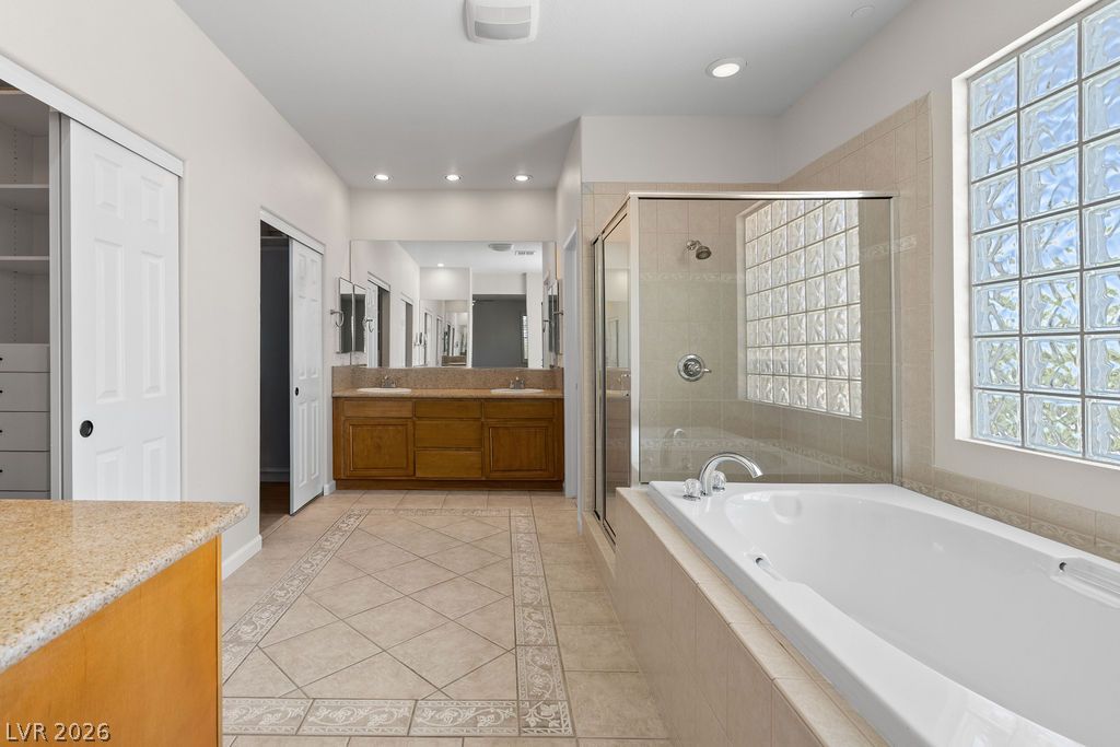2504 Hacker Drive Henderson NV 89074