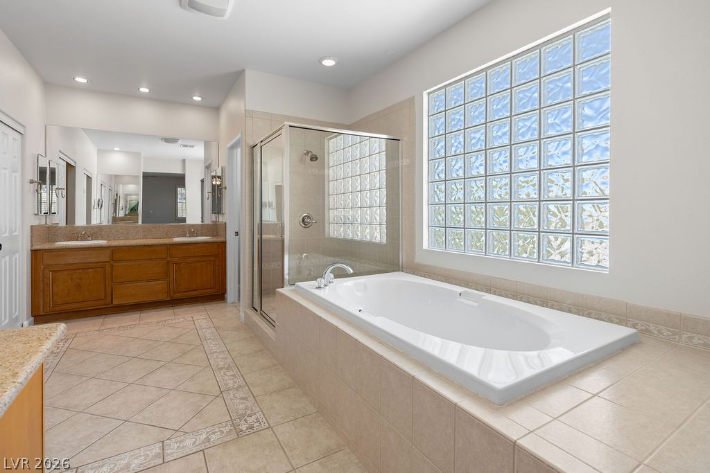 2504 Hacker Drive Henderson NV 89074