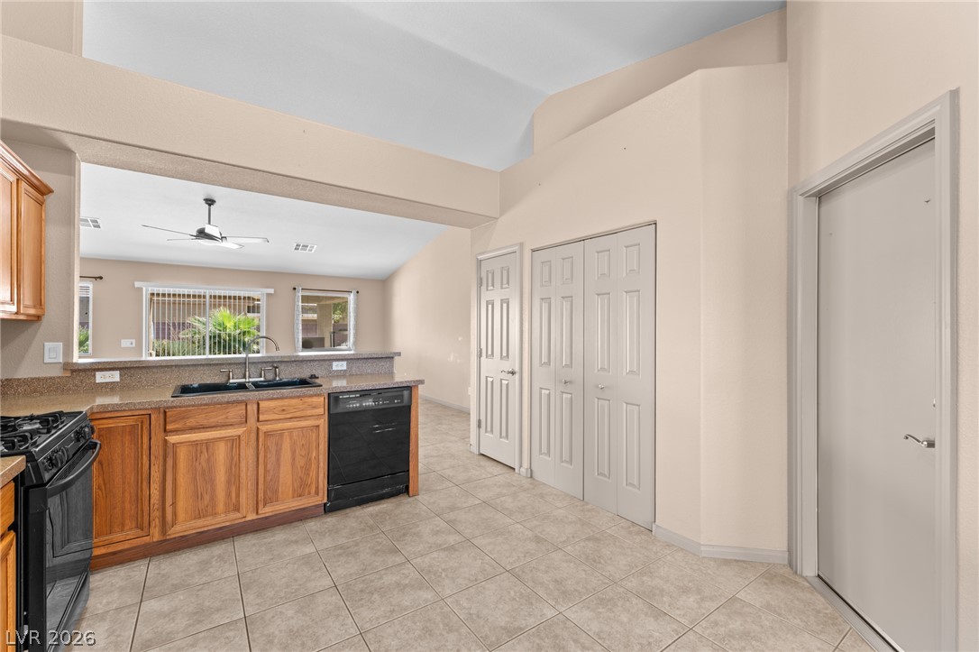 3848 Greenfield Lakes Street Las Vegas NV 89122