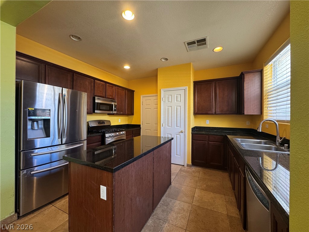8986 Ellenbrook Street Las Vegas NV 89148