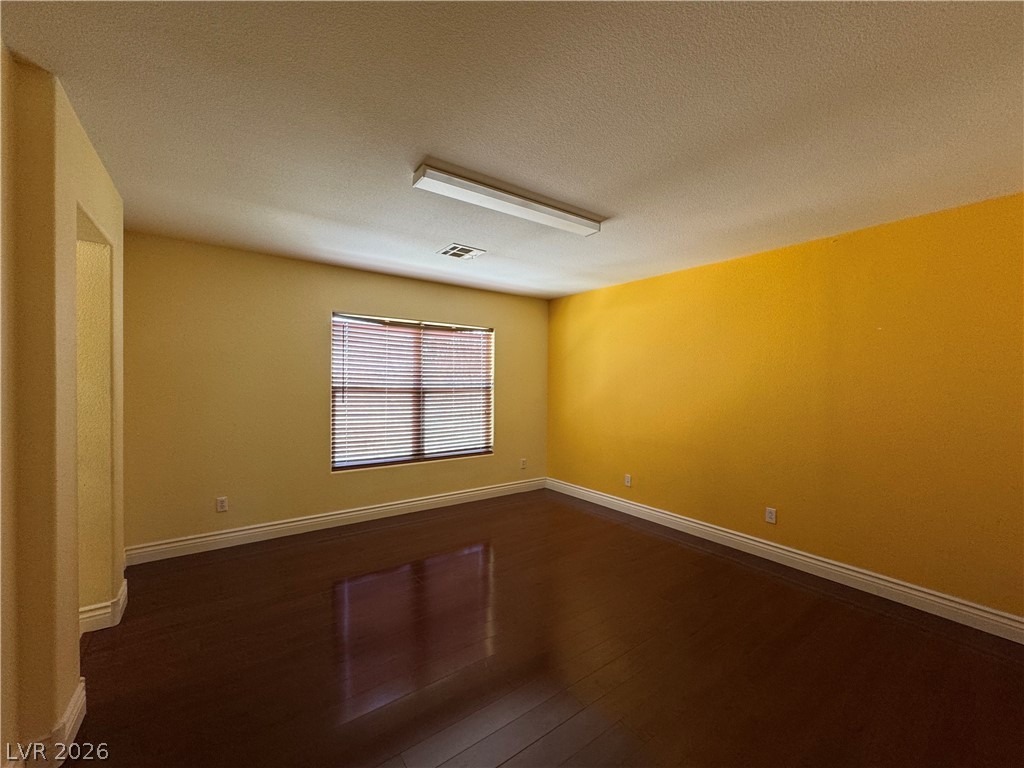 8986 Ellenbrook Street Las Vegas NV 89148