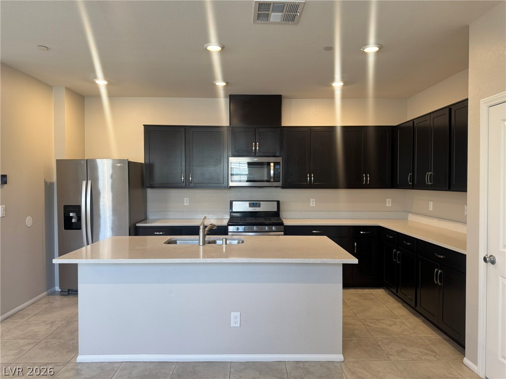 2853 Tanager Hill Street Henderson NV 89044