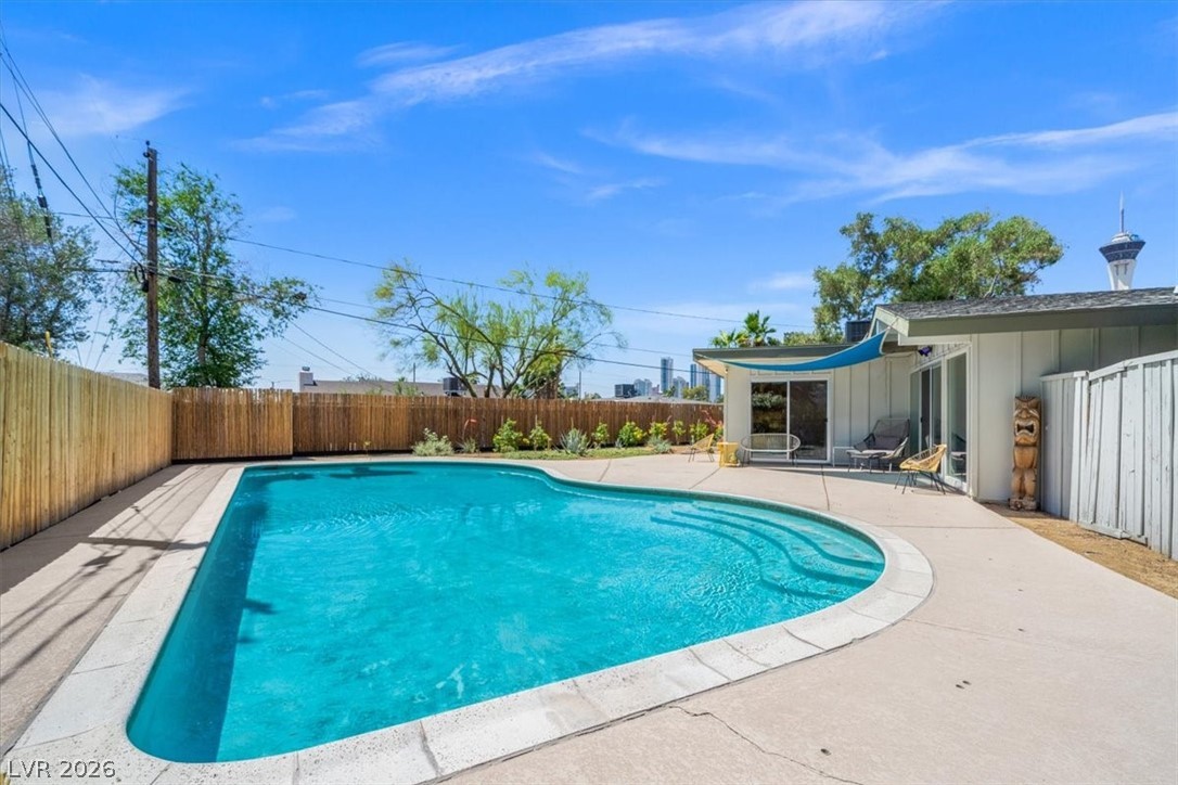 1815 8th Place Las Vegas NV 89104
