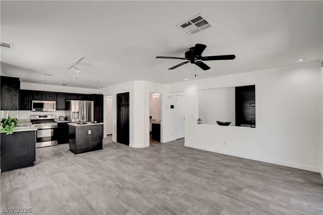 1837 Sierra Valley Way Las Vegas NV 89128