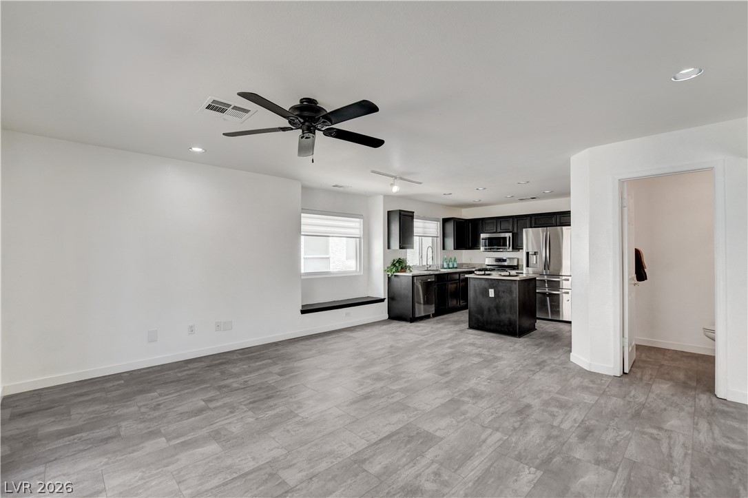 1837 Sierra Valley Way Las Vegas NV 89128