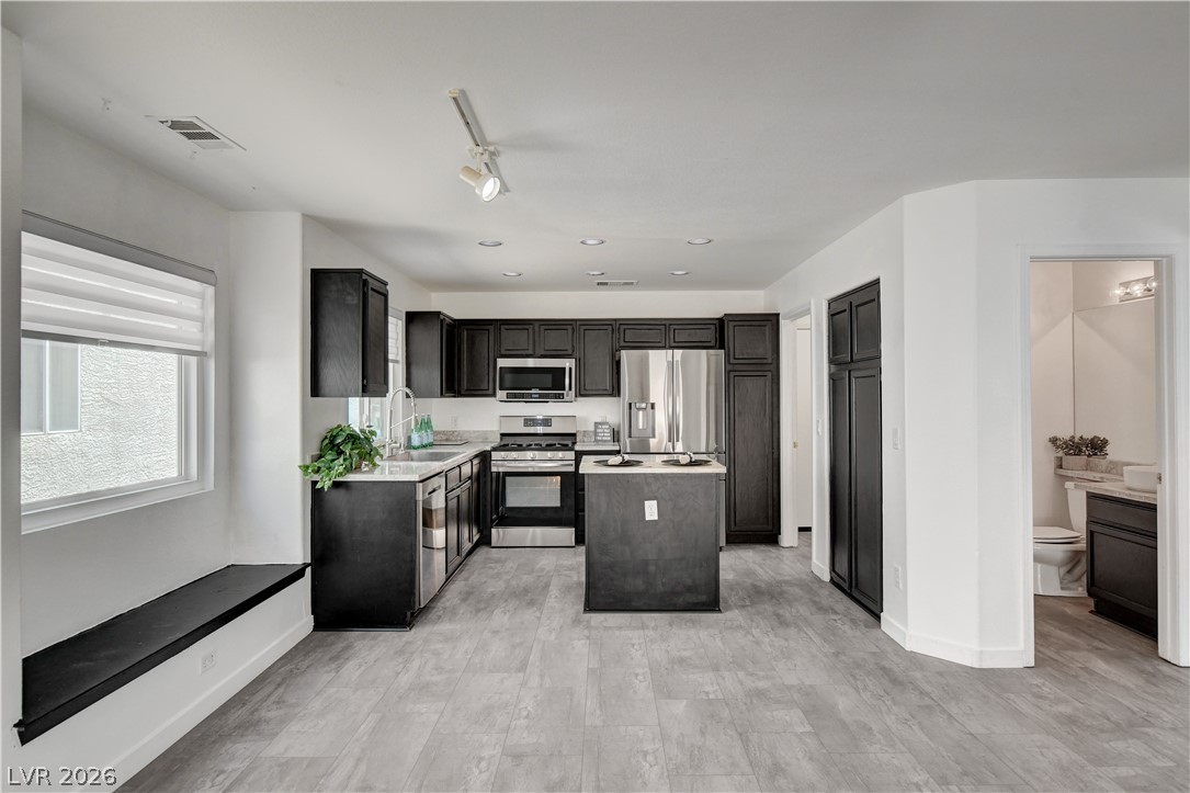 1837 Sierra Valley Way Las Vegas NV 89128