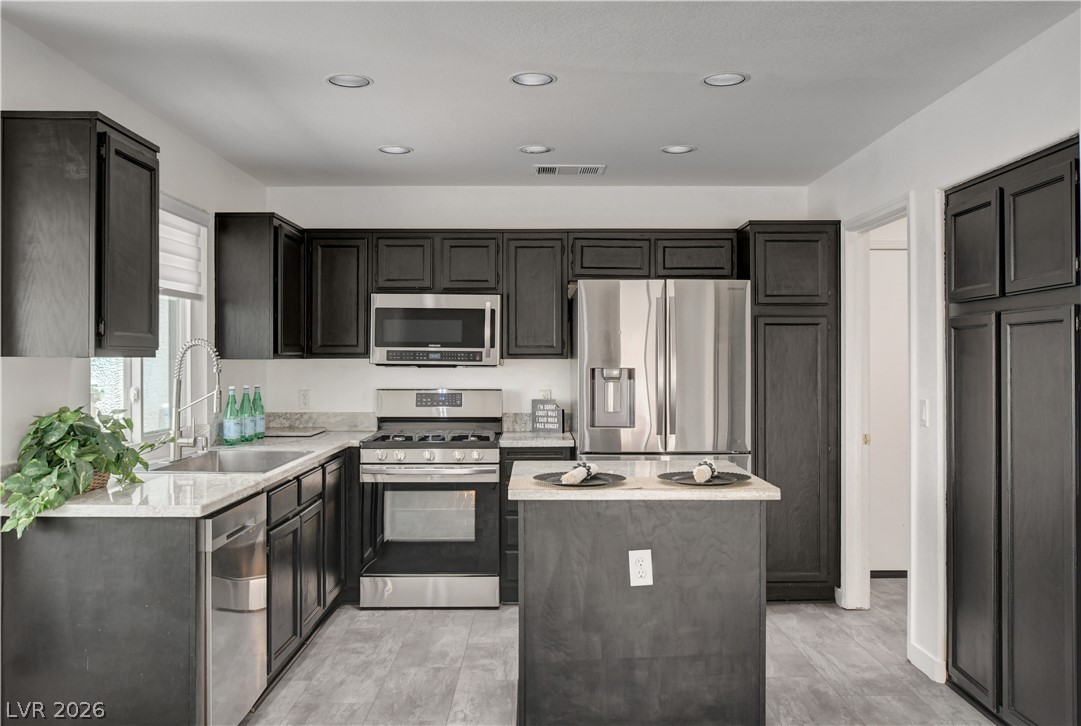 1837 Sierra Valley Way Las Vegas NV 89128