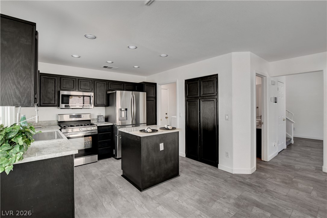 1837 Sierra Valley Way Las Vegas NV 89128