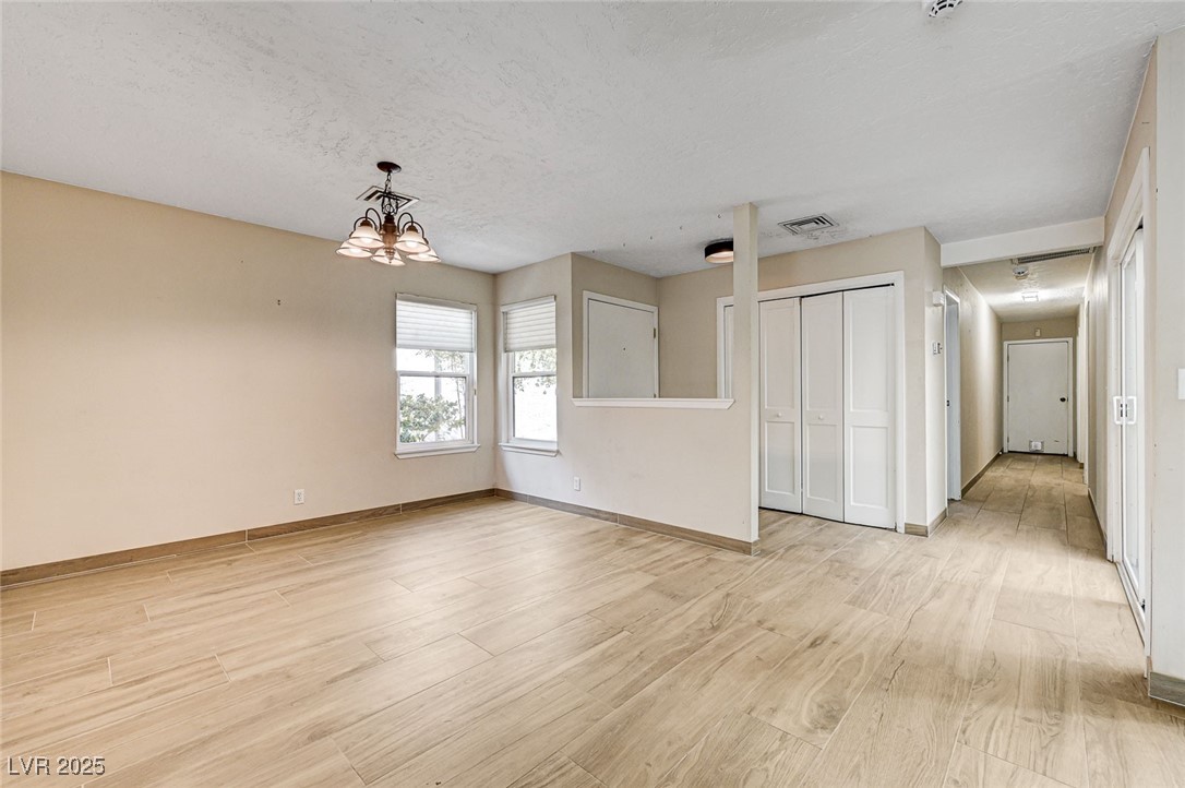 2475 Swan Lane Las Vegas NV 89121