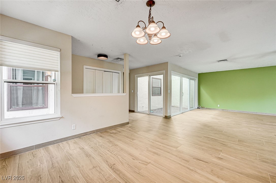 2475 Swan Lane Las Vegas NV 89121