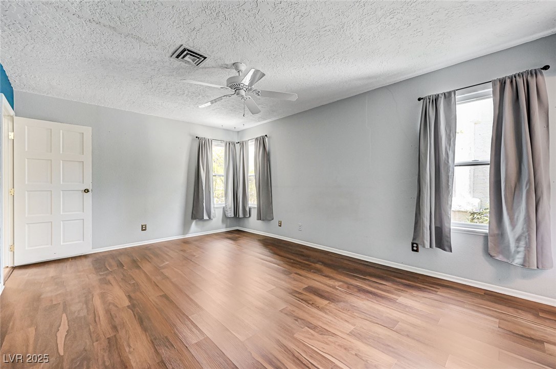 2475 Swan Lane Las Vegas NV 89121