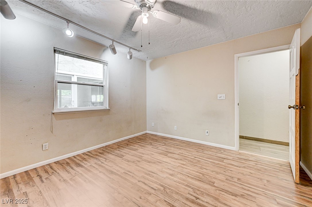 2475 Swan Lane Las Vegas NV 89121