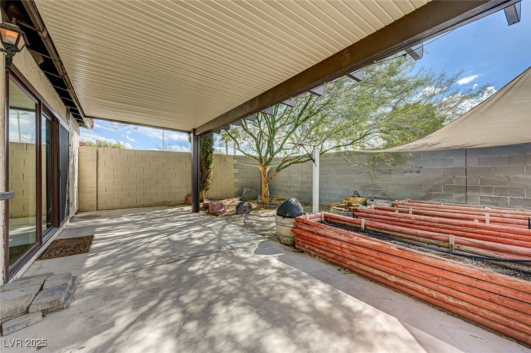 2475 Swan Lane Las Vegas NV 89121