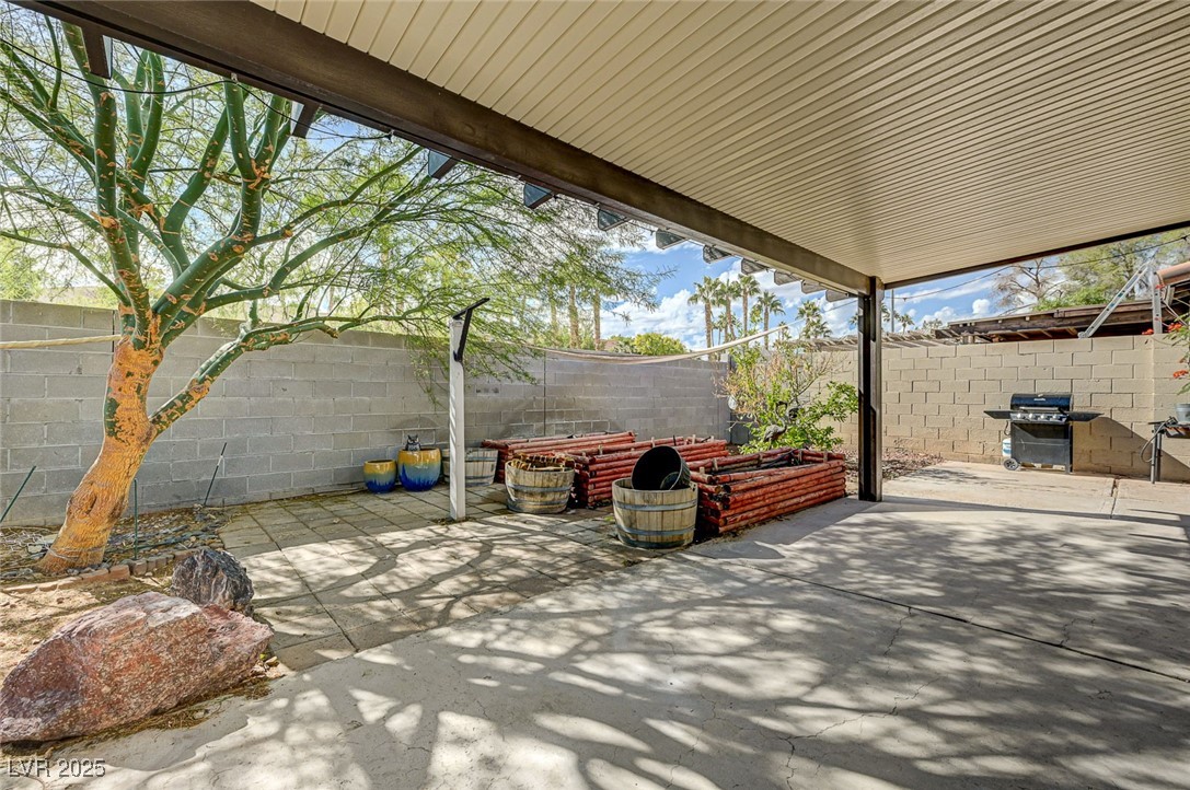 2475 Swan Lane Las Vegas NV 89121