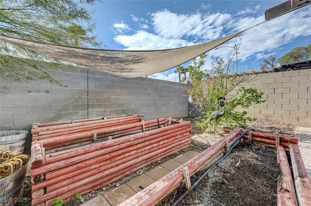 2475 Swan Lane Las Vegas NV 89121