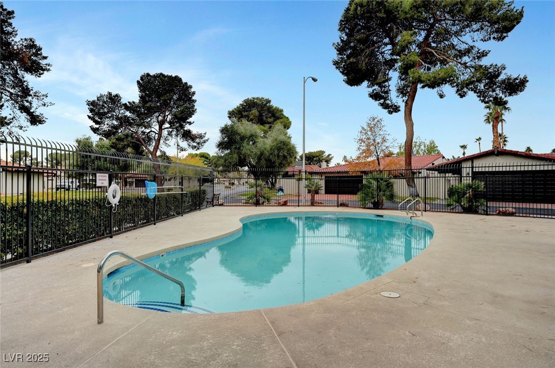 2475 Swan Lane Las Vegas NV 89121
