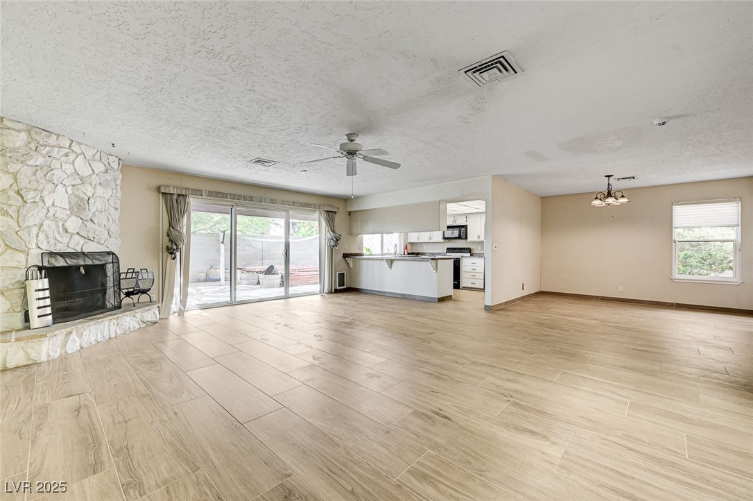 2475 Swan Lane Las Vegas NV 89121