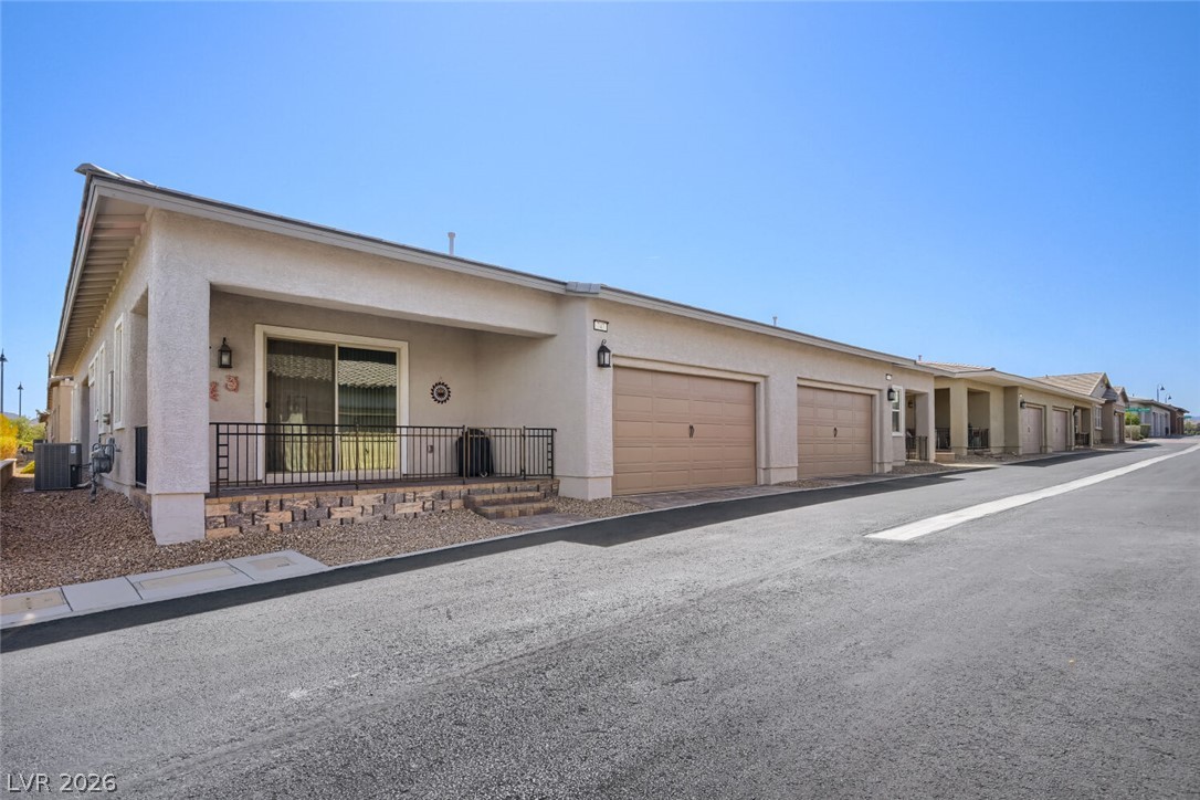 747 Orange Plume Walk Henderson NV 89011