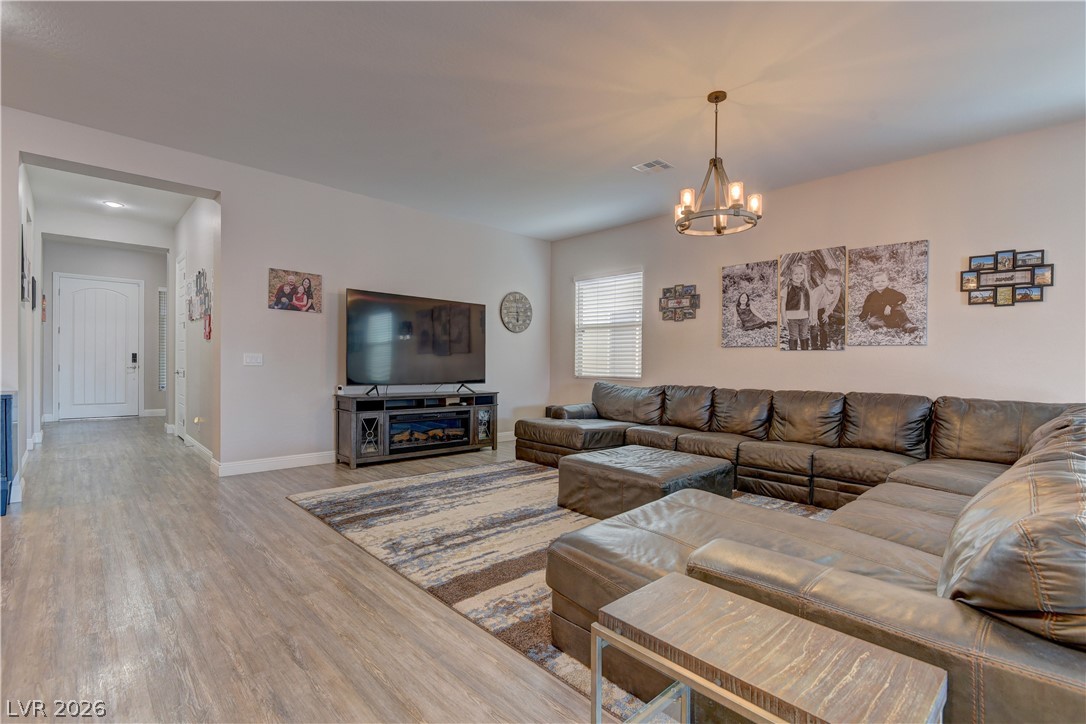 5967 Yellow Ridge Avenue Las Vegas NV 89131