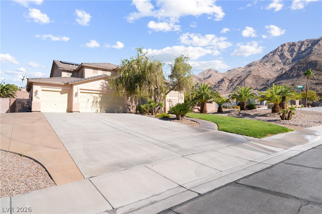 7064 New Moon Way Las Vegas NV 89110