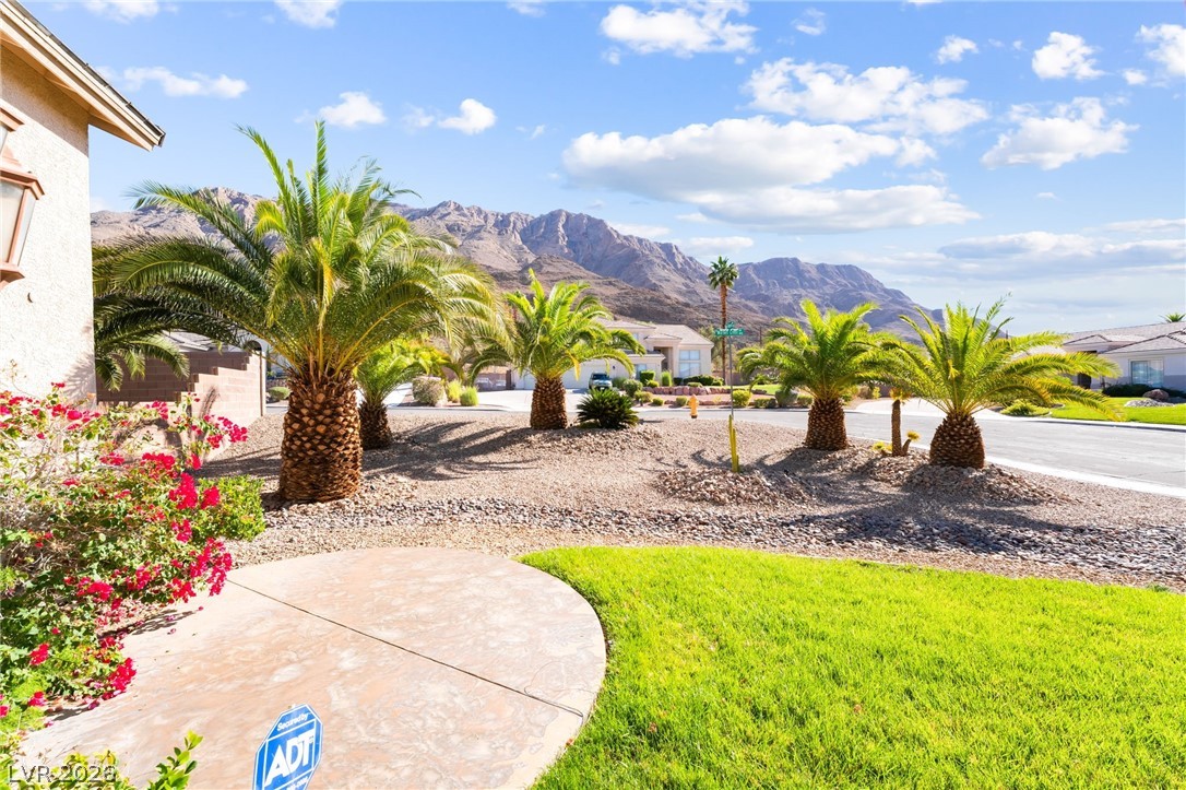 7064 New Moon Way Las Vegas NV 89110