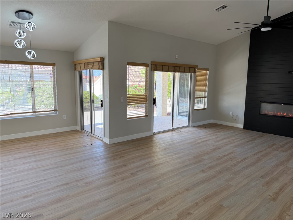 9048 Litchfield Avenue Las Vegas NV 89134