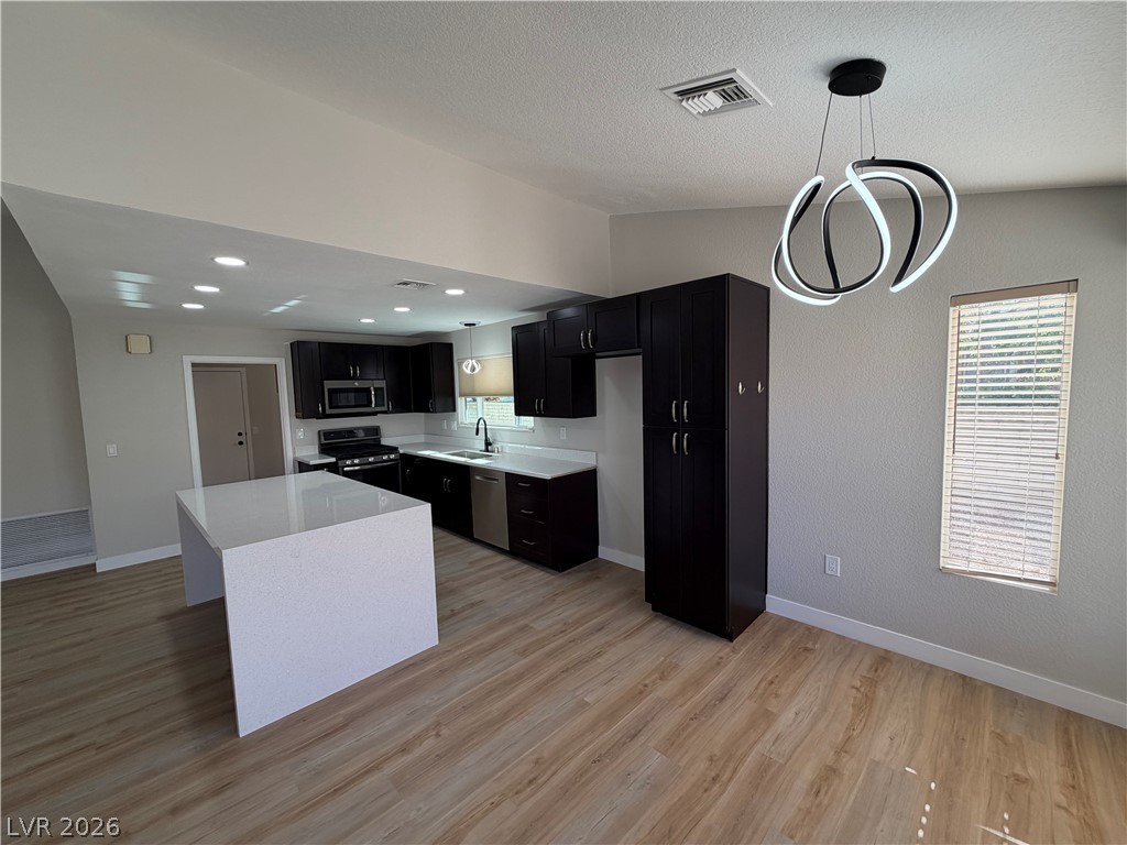 9048 Litchfield Avenue Las Vegas NV 89134