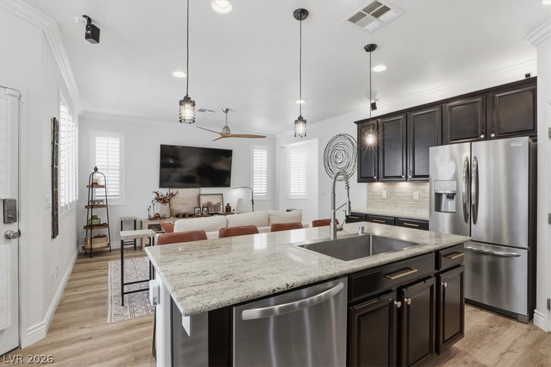 7659 Jasmine Falls Drive Las Vegas NV 89179