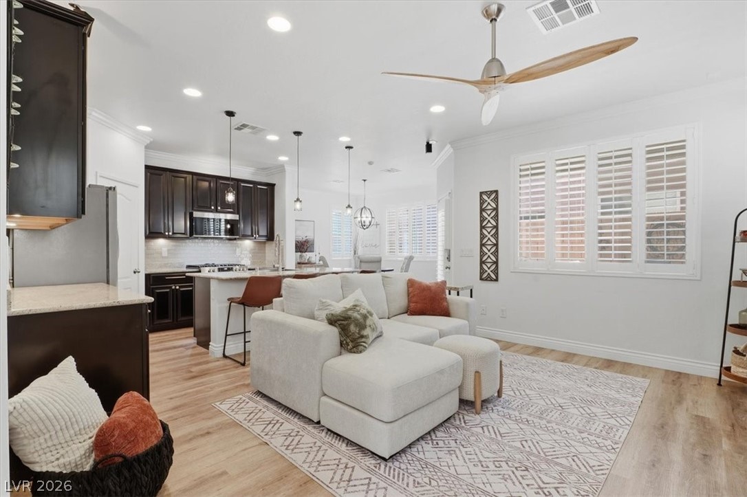 7659 Jasmine Falls Drive Las Vegas NV 89179