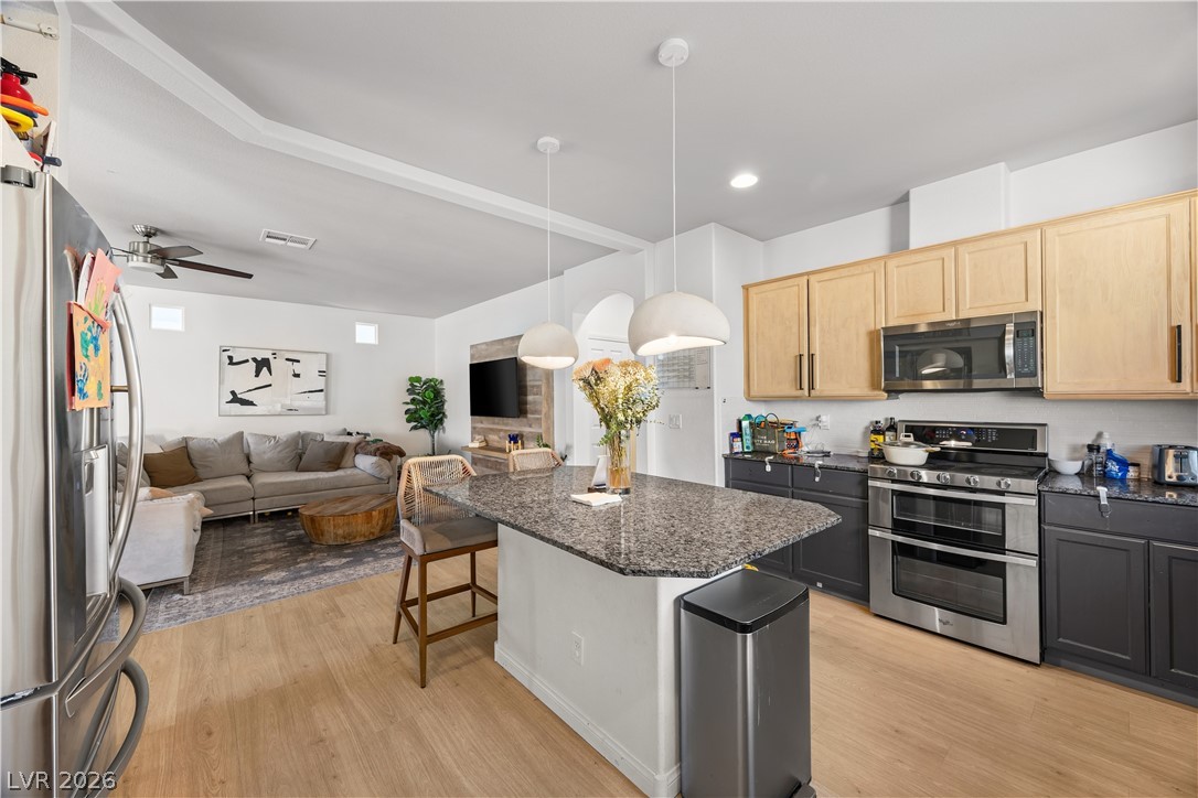 5752 Rolling Dale Avenue Las Vegas NV 89139