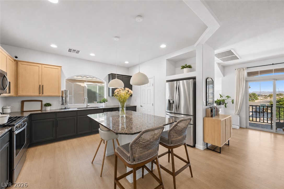 5752 Rolling Dale Avenue Las Vegas NV 89139