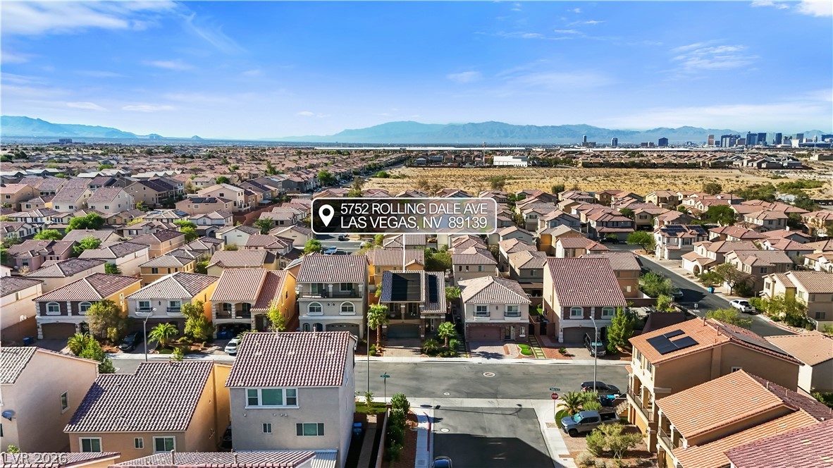 5752 Rolling Dale Avenue Las Vegas NV 89139