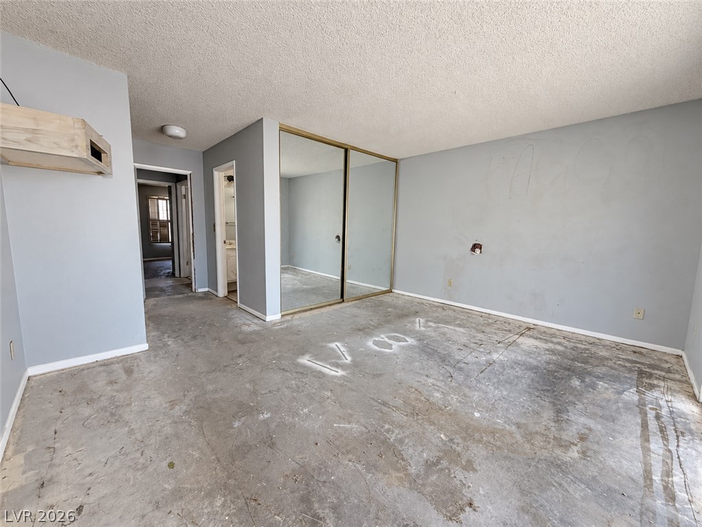 5022 Long View Drive Las Vegas NV 89120